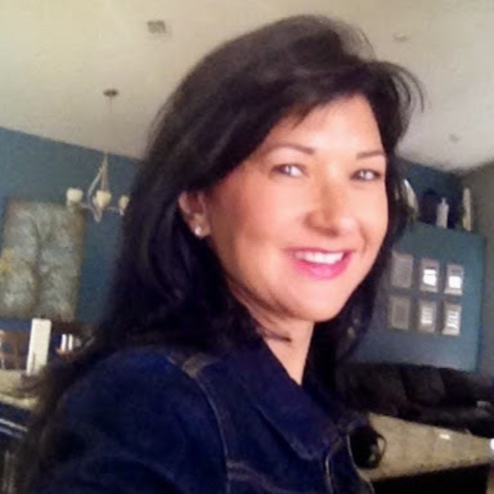 Meet your Posher, Lourdes